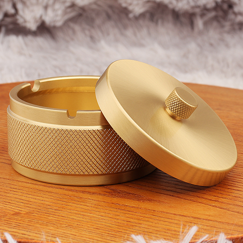 Meďový popolník do auta s mriežkovým dekorom, Tang min, čínskeho štýlu, stolový kovový ozdobný predmet s viečkom