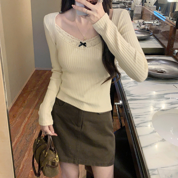 Norika Slim fit bavlno-elastánové dlhé rukávy tričko so splicing detailom, jednofarebný vzor