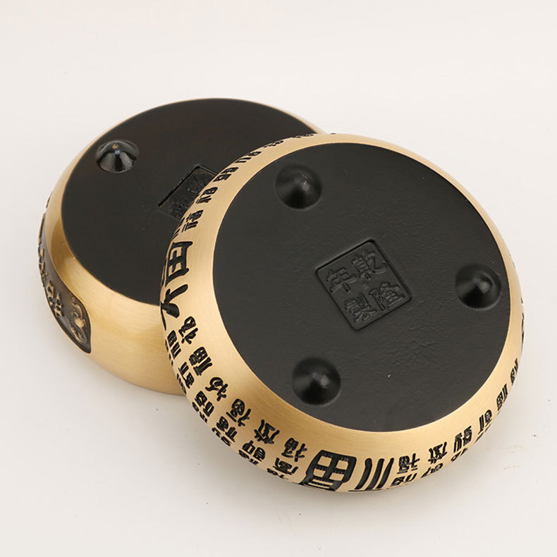 Meďový popolník so zodiálnym dizajnom, východný štýl, na domáce alebo kancelárske použitie