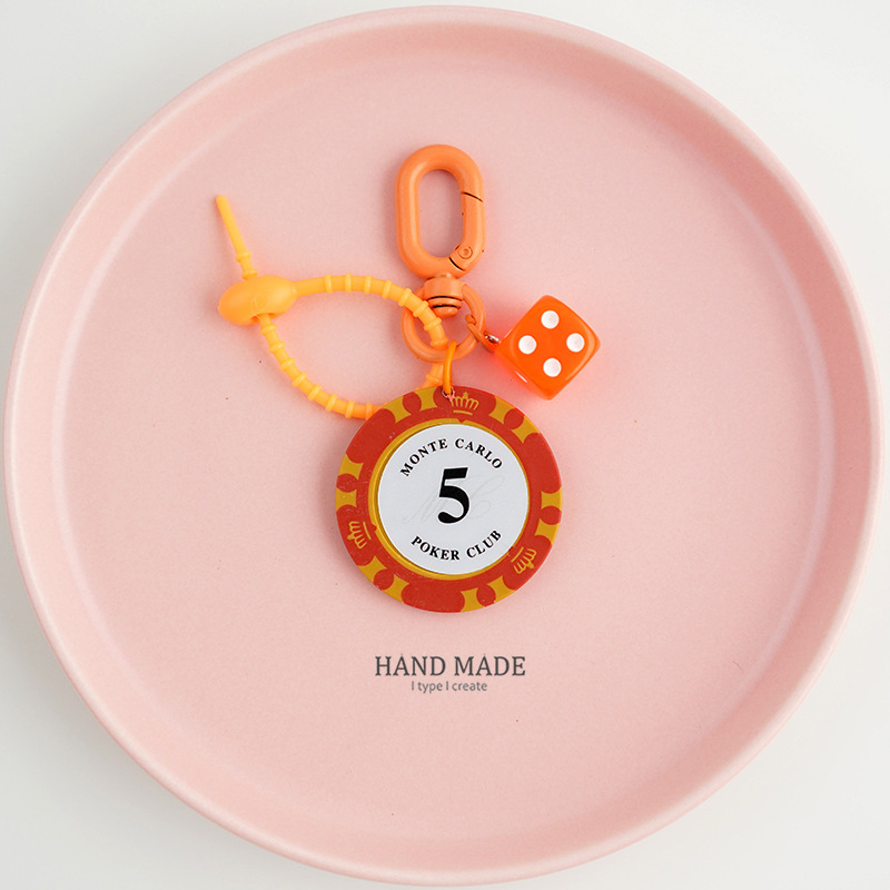 Prívesok na kľúče z živice – kreslený štýl, značka DIY, individuálne balené