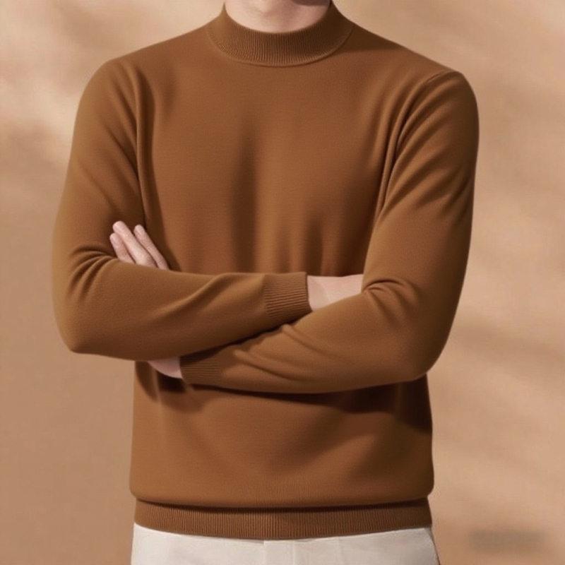 Pánska pletená mikina s polovičným vysokým golierom, úzky strih, dlhé rukávy, tenká látka s hodvábnym leskom. Zloženie vlákien: viskóza 48,2 %, polyester 28,8 %, nylon 22 %, vlna 1 %.