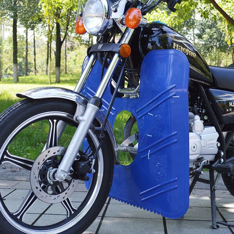 Motocyklové čelné sklo; Materiál: Polypropylén (PP); Funkcie: Nepremokavé, Teplé; Značka: Reliable Factory