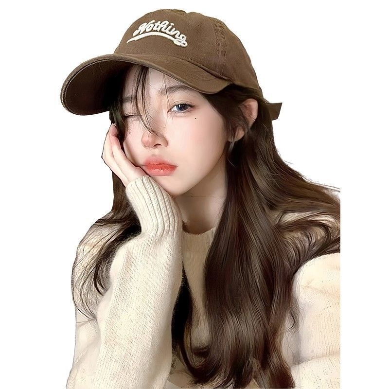 Paruka s čiapkou pre ženy, dlhé kučeravé vlasy, jednovrstvová čiapka, vlasy z vysokotepelného hodvábia, ofinka rovná alebo šikmá, nie je možné farbiť ani permovať