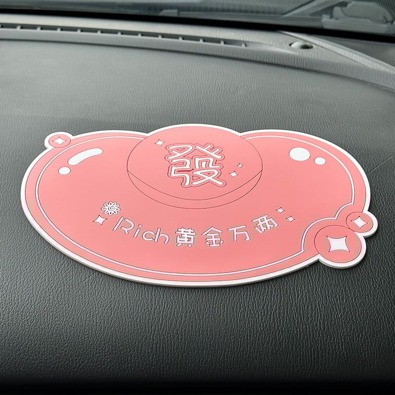 Protisklzová podložka pre stredovú konzolu auta s karikatúrnym dizajnom, tepelne odolný PVC materiál; Značka: Full Crossing; Licencovaný súkromný štítok: Áno; Bez prispôsobenia; Bez loga.