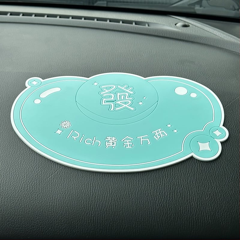 Protisklzová podložka pre stredovú konzolu auta s karikatúrnym dizajnom, tepelne odolný PVC materiál; Značka: Full Crossing; Licencovaný súkromný štítok: Áno; Bez prispôsobenia; Bez loga.