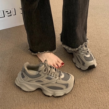 Dámske casual topánky s hrubou podrážkou — sieťovaný vršok, šnúrkový zámok, EVA stielka, gumová podrážka