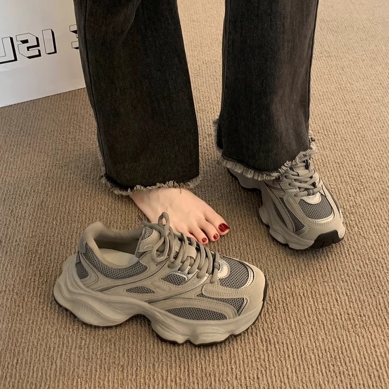 Dámske casual topánky s hrubou podrážkou — sieťovaný vršok, šnúrkový zámok, EVA stielka, gumová podrážka