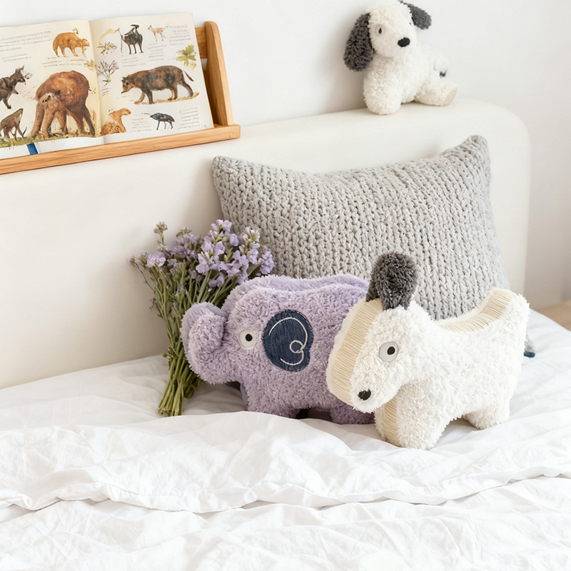 Prispôsobiteľná plyšová hračka s témou rastlín/plodov — mäkký bavlnený plyš; PP bavlna výplň; prispôsobenie podľa vzorku; sieťová taška balenie