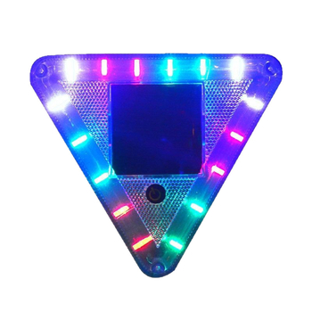 LED zadné svetlo nákladného auta so solárnym blikaním, anti-tailgating, silné magnetické uchytenie, 12-24V