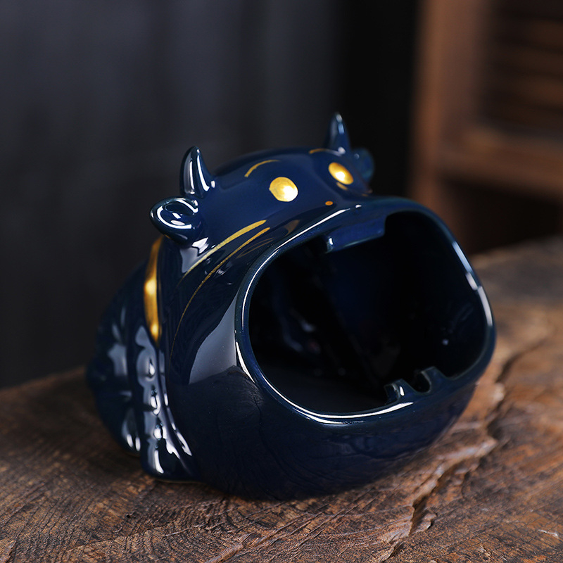 Keramický popolník s mačkou z karikatúry – vetru odolný, s tlačou loga, na dekoráciu a skladovanie, zbierka