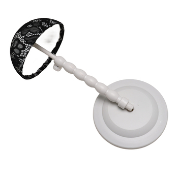 Stojan na parochne s nastavitelnou výškou, odnímateľný čipkový dizajn na uskladnenie parochne