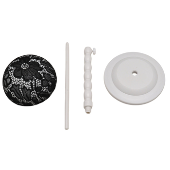 Stojan na parochne s nastavitelnou výškou, odnímateľný čipkový dizajn na uskladnenie parochne