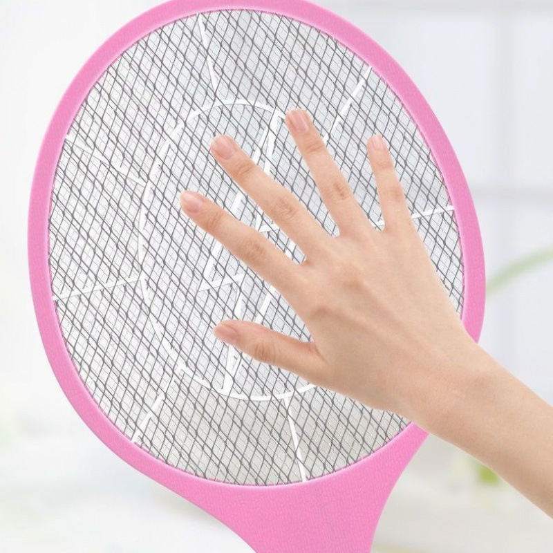 Elektrický odpudzovač komárov – (pokrytie 11–20 m²; sieť Ni-Zn-Železo; ABS plášť; doba nabíjania 1 h; výdrž batérie >12 h)