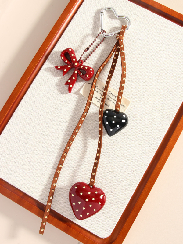 Ručne vyrobený prívesok na tašku aľkľúčenka s motívom lásky, ľahký luxusný doplnok pre telefón