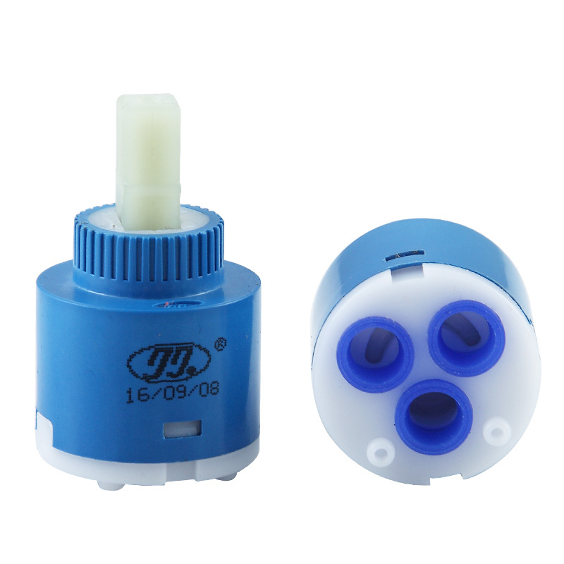 Keramický jadrový ventil pre kohútik, model V6714; vhodný pre kohútiky; maximálna prevádzková teplota 90°C; uhol otáčania 120°; životnosť 30