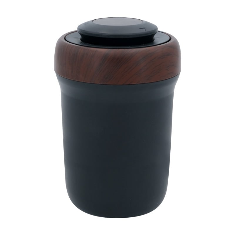 Auto popolník s oblúkovým zapalovačom a svetlom, model N17D, plast, 320 g, značka Car flash