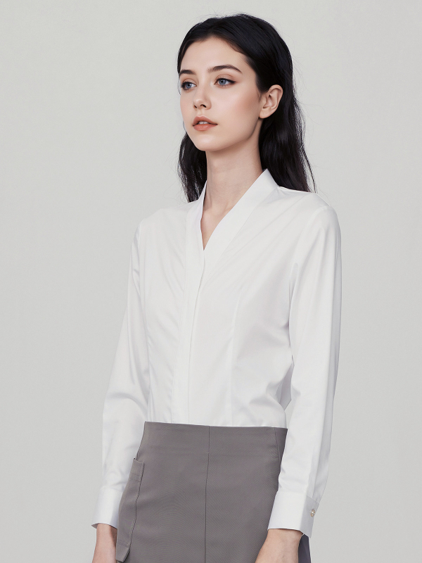 Dámska šifónová blúzka – Slim fit, dlhý rukáv, V-krk, skrytá placka s gombíkmi, kancelársky štýl