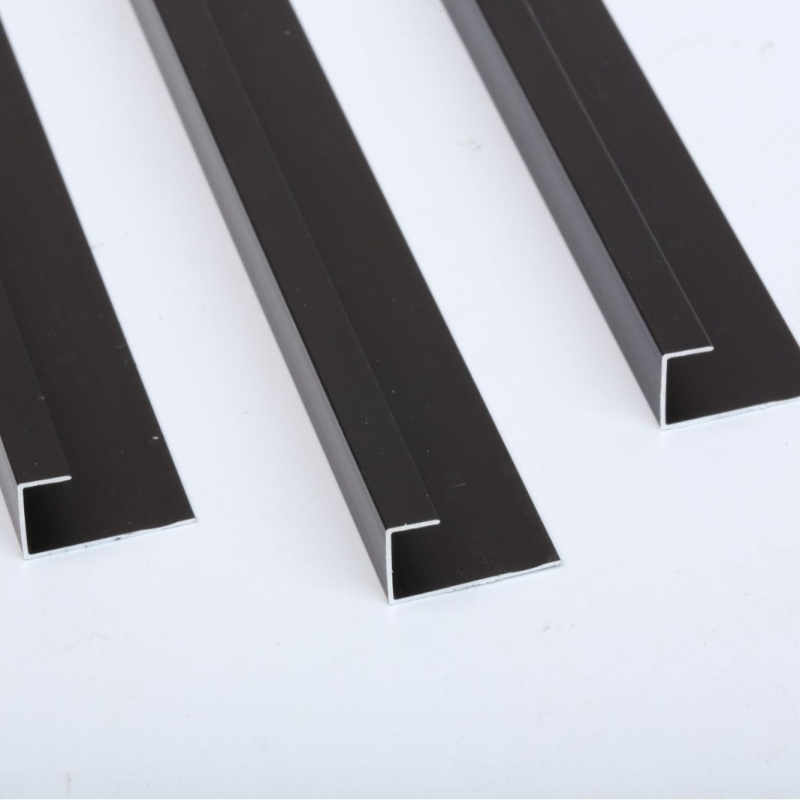 Hliníkový ozdobný pás pre stenové panely — Xin Yuchen; Štýl: plochý, nový čínsky štýl, moderný minimalizmus, dostupný luxus; Materiál: hliníková zliatina; Inštalácia: nie je poskytovaná