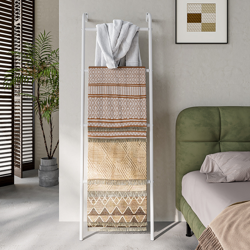 Železný stenový vešiak na uteráky a oblečenie, v tvare rebríka, 4 úrovne, úsporné riešenie priestoru, nosnosť 10 kg