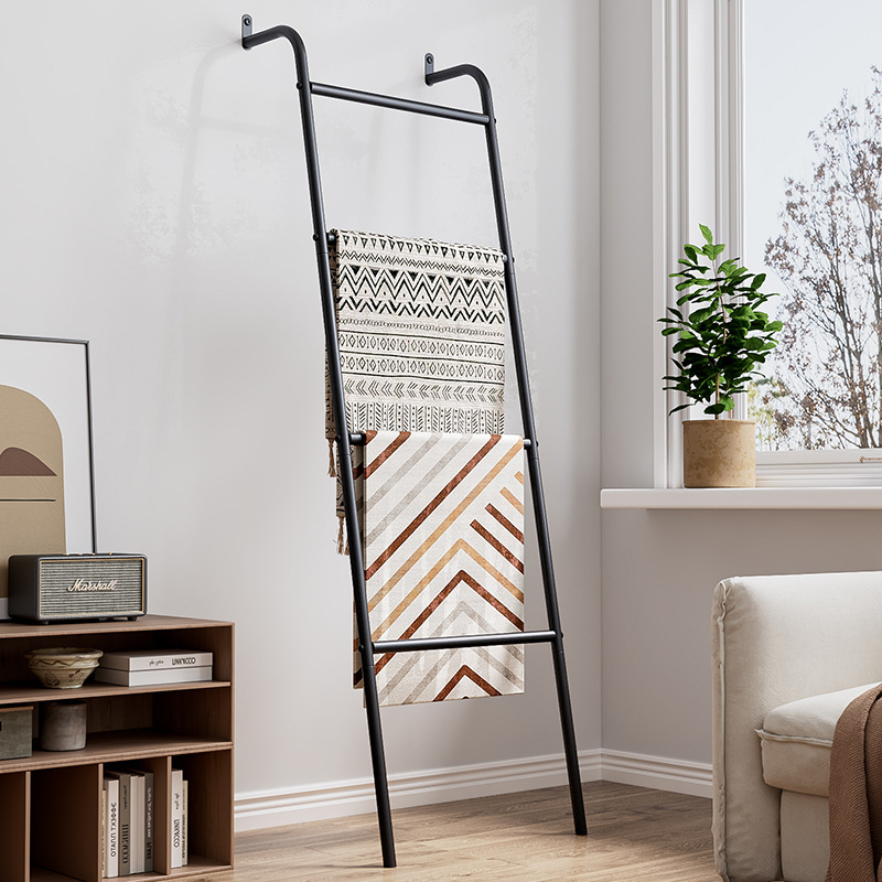 Železný stenový vešiak na uteráky a oblečenie, v tvare rebríka, 4 úrovne, úsporné riešenie priestoru, nosnosť 10 kg