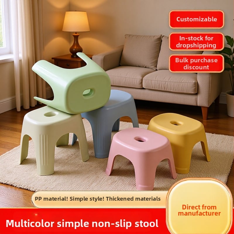 Plastová viacúčelová stolička do domácnosti — podpora nôh v kúpeľni a na výmenu topánok, jednoduchý moderný dizajn