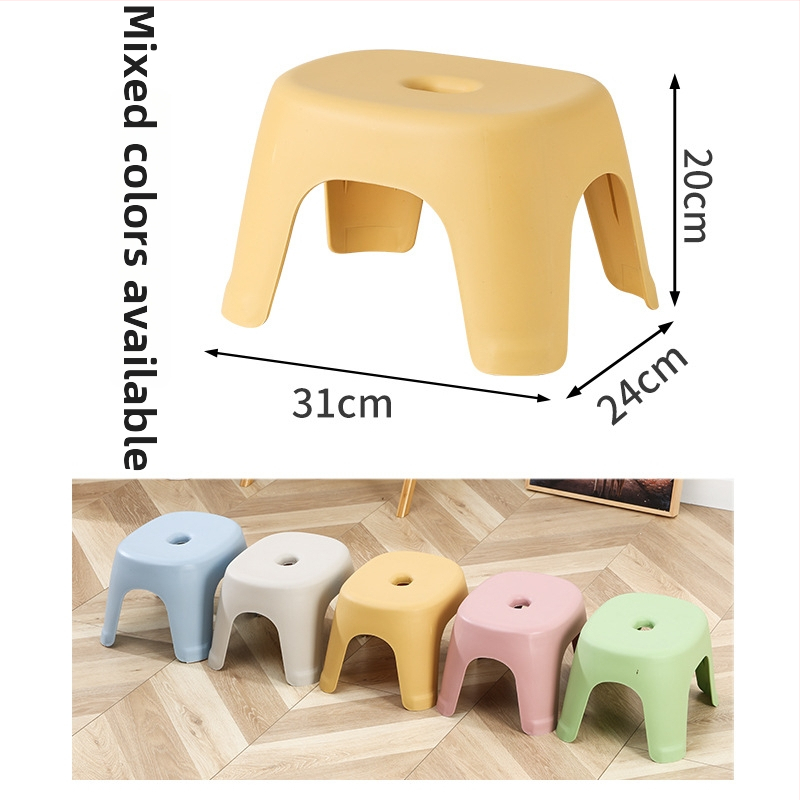 Plastová viacúčelová stolička do domácnosti — podpora nôh v kúpeľni a na výmenu topánok, jednoduchý moderný dizajn