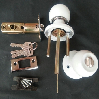 Trojpólová guľová zámka pre dvere izby, bez kľúča, materiál: meď s hliníkovým povlakom