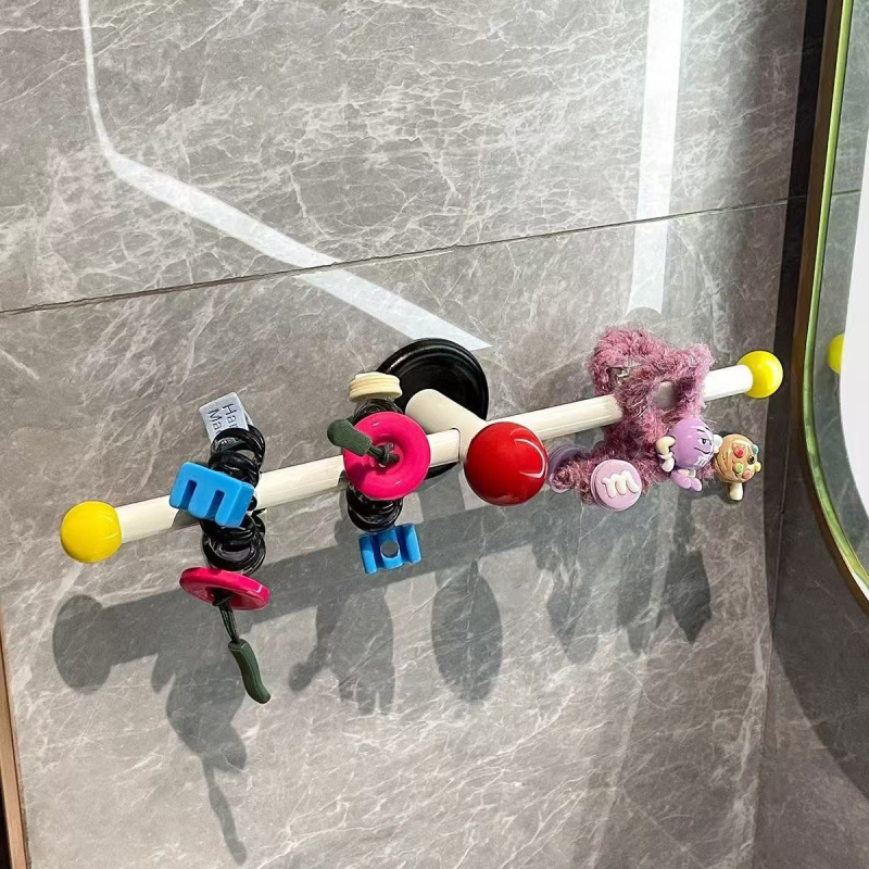 Nástený držač doplnkov vlasov - kov a PP, značka Yijuju, model xxx4564879, medzinárodný vývoz exkluzívny zdroj