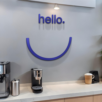 Dekoratívne nálepky na stenu – Motív s úsmevom „Hello“, samolepiace, vodotesné PVC, dva paneli, moderný minimalistický 3D dizajn