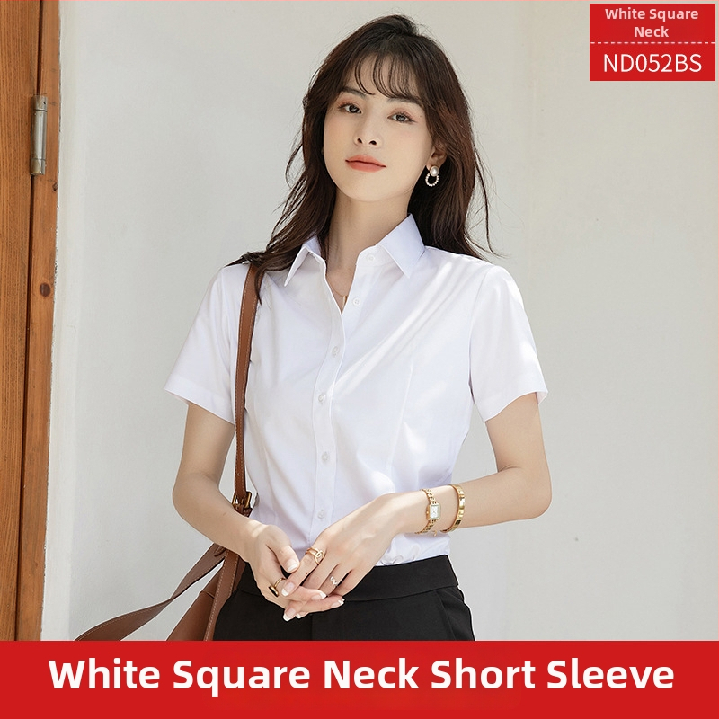 Blúzka z polyesterovo-bavlneného materiálu, jednofarebný vzor, dlhé rukávy, golier s odnímateľným golierom, úzky strih