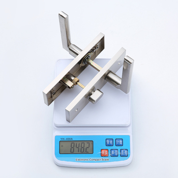 Dverová kľučka so zámkom – Zinková zliatina, moderný minimalistický dizajn, model 1, spracovanie na objednávku