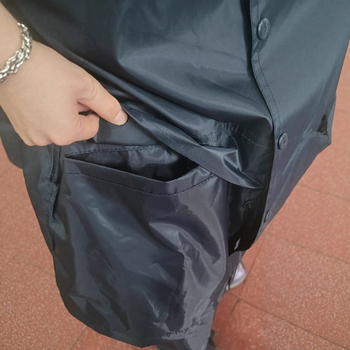 Reflexný set dáždnika a nohavíc pre dospelých - delený, hrubý celotelový ochranný plášť, 0,19 mm taftová látka, PVC lepiaca vodotesná vrstva, vhodné pre motocyklistu/elektrobicykel