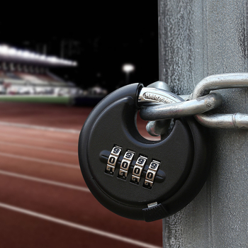 Zámok s číselnou kombináciou pre vonkajšie brány a reťaze — telo zo zliatiny zinku; typ: čísla; hrúbka zámku 9,5 mm; rozstup zámku 20 mm