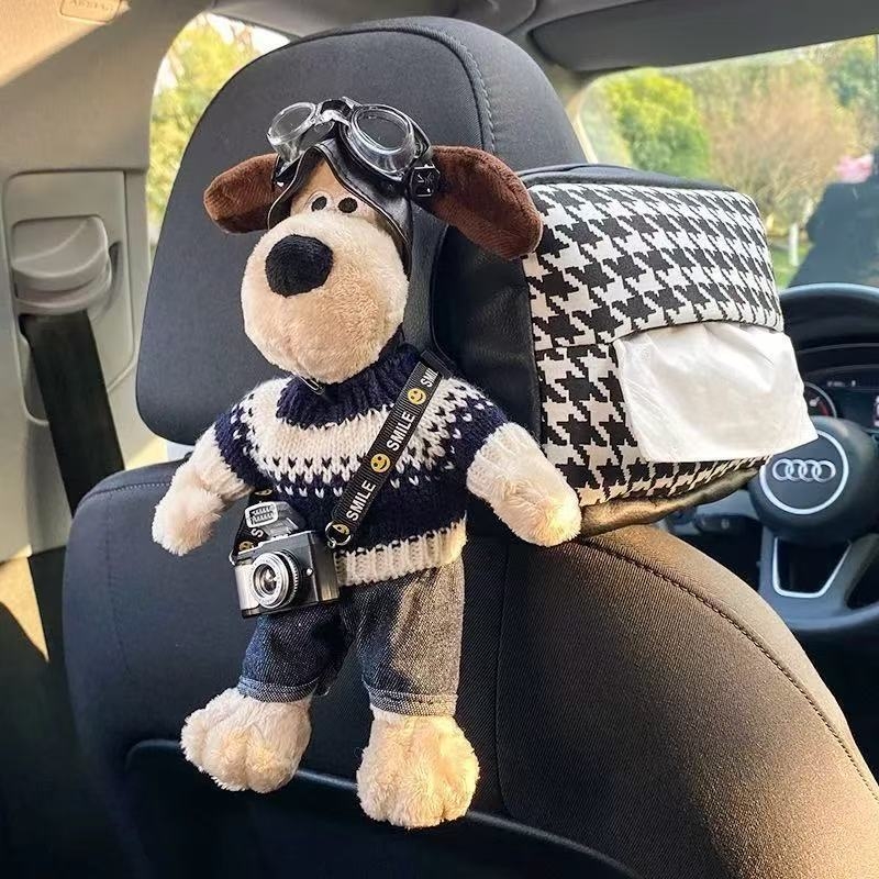 Krabička na vreckovky do auta — plyšová, visací typ, bez personalizácie, bez licencovaných súkromných značiek