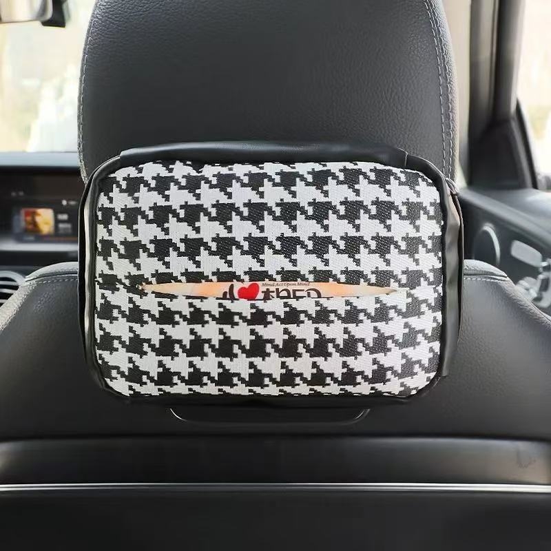 Krabička na vreckovky do auta — plyšová, visací typ, bez personalizácie, bez licencovaných súkromných značiek