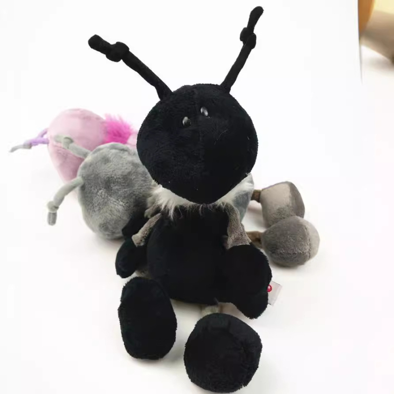 Plyšová ant-figúrka, krátky plyš, výplň PP bavlna, OEM logo