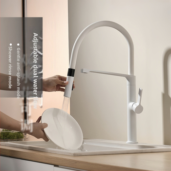 Meďový kuchynský drezový faucet s ťahacím magnetickým výtokom, mixér, keramický ventil, tlak 0.2–0.5 MPa, teplota do 75°C