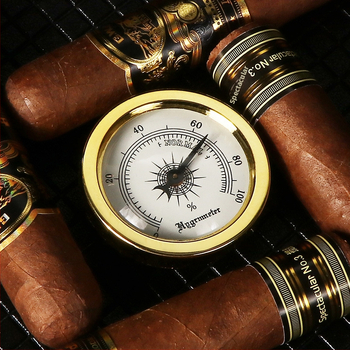 Forten plastová krabička na cigarety s priehľadným vlhkomerom, ľahký luxus štýl