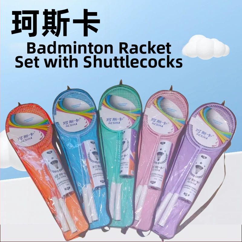 Badminton raketė K310, geležies lydinio rėmas, nailoniniai siūlai, svoris 95–100 g, tiesus kotas