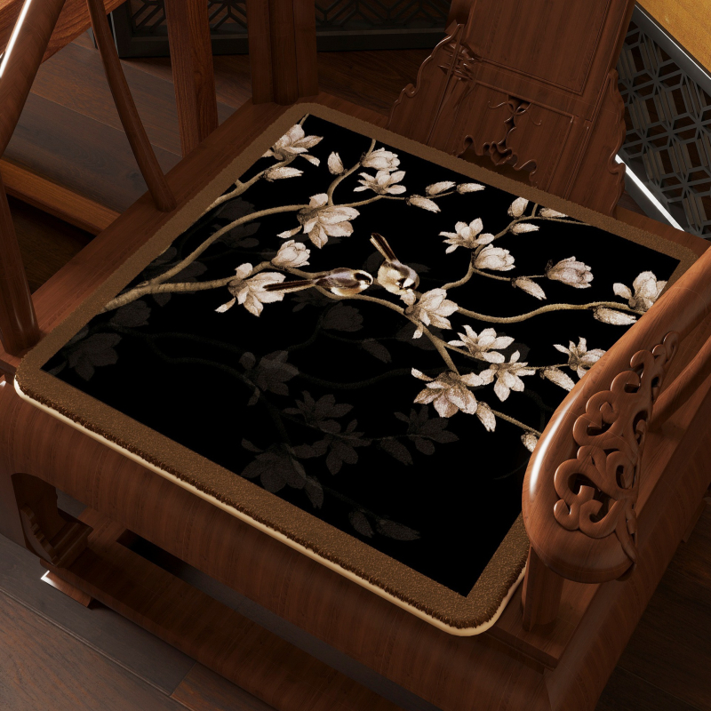 Naujojo Kinų stiliaus kėdės pagalvėlė su augalų ir gėlių spaudu; medžiaga viskozės pluoštas; užpildas poliesteris; tinka svetainei, miegamajam, studijai, restoranui