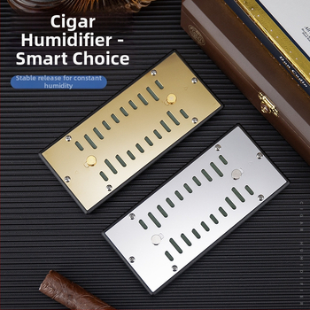 Zvlhčovač cigár a čaju, obdĺžniková schránka s kovovým krytom a vypínačom; materiál: plast + nerezová oceľ