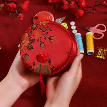 Čínske štýlové svadobné šitie box – luxusné, kreatívne úložné riešenie; materiál: látka; balenie: OPP vrecko; určené pre svadbu; značka FG Large 5D7 Small 5