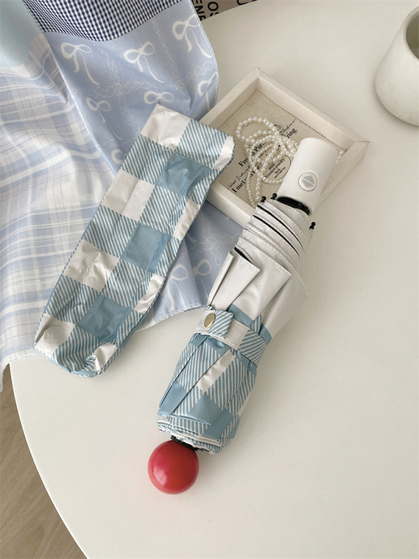 Skladaný slnečník s károvaným vzorom, UV ochrana, automatické otvorenie, 8 oceľových žíl, tkanina 190T