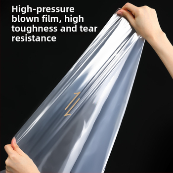 Priehľadný obal na oblečenie do šatníkovej skrine — plast, prachotesný a vlhkosť odolný, jednoduchý a moderný štýl, vhodný na cestovanie, spálňu a obývačku