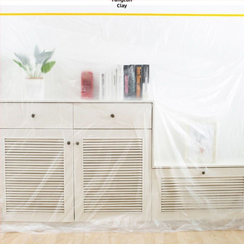 Jednorazová ochranná poťah na sedačku z PE plastovej fólie, moderný minimalistický štýl nábytku