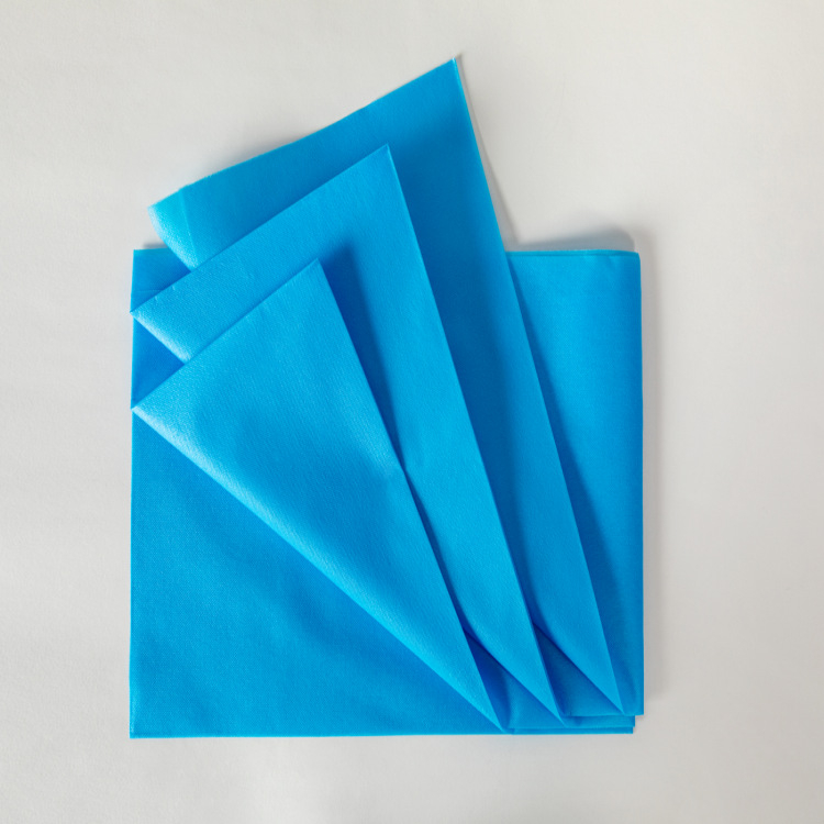 Jednorazové plachty na masážny stôl s otvorom na tvár, priedušný netkaný materiál, odolný voči olejom a špine, zosilnená