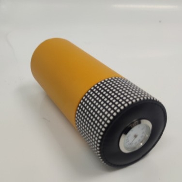 Cylindrická škatuľka na cigarety – PU a cérové drevo, veľká kapacita, prenosná a vlhkostiodolná, ručná výroba, prispôsobiteľná