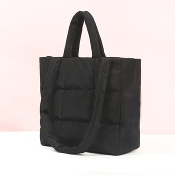 Taška Tote na rameno, polyester, horizontálny štvorcový tvar, zapínanie na zips, vnútorná kapsa na zips, dvojité ramenné popruhy