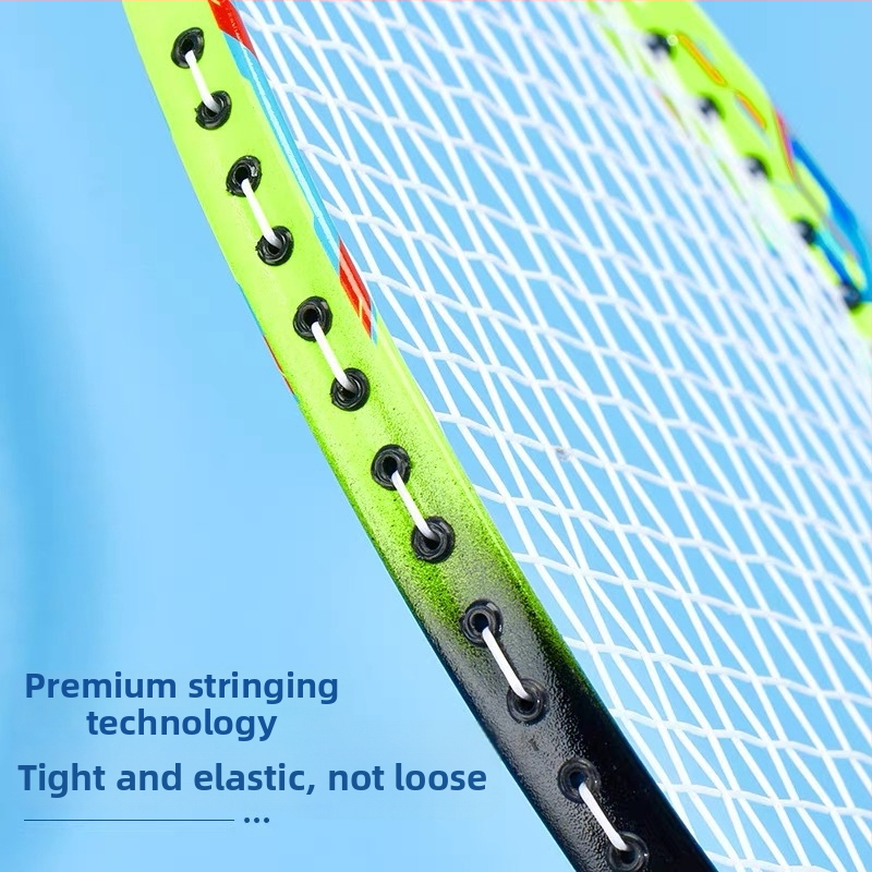 Bedmintonová raketa – karbónová konštrukcia, hmotnosť 85–89 g, rovný shaft, úchyt G4, šnúry z hodvábnych vlákien, logo na zákazku, vhodná pre amatérov a juniorov