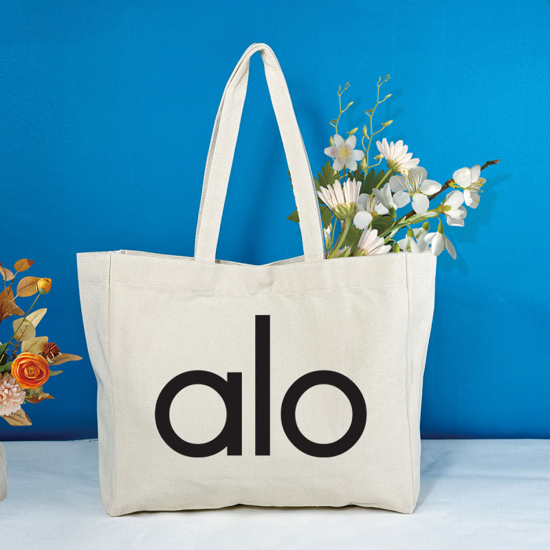 Kanvas tote kott, linnaline minimalistlik stiil, ristkülikukujuline kuju, magnetlukuga avamine, sisemine tasku telefonile ja dokumentidele